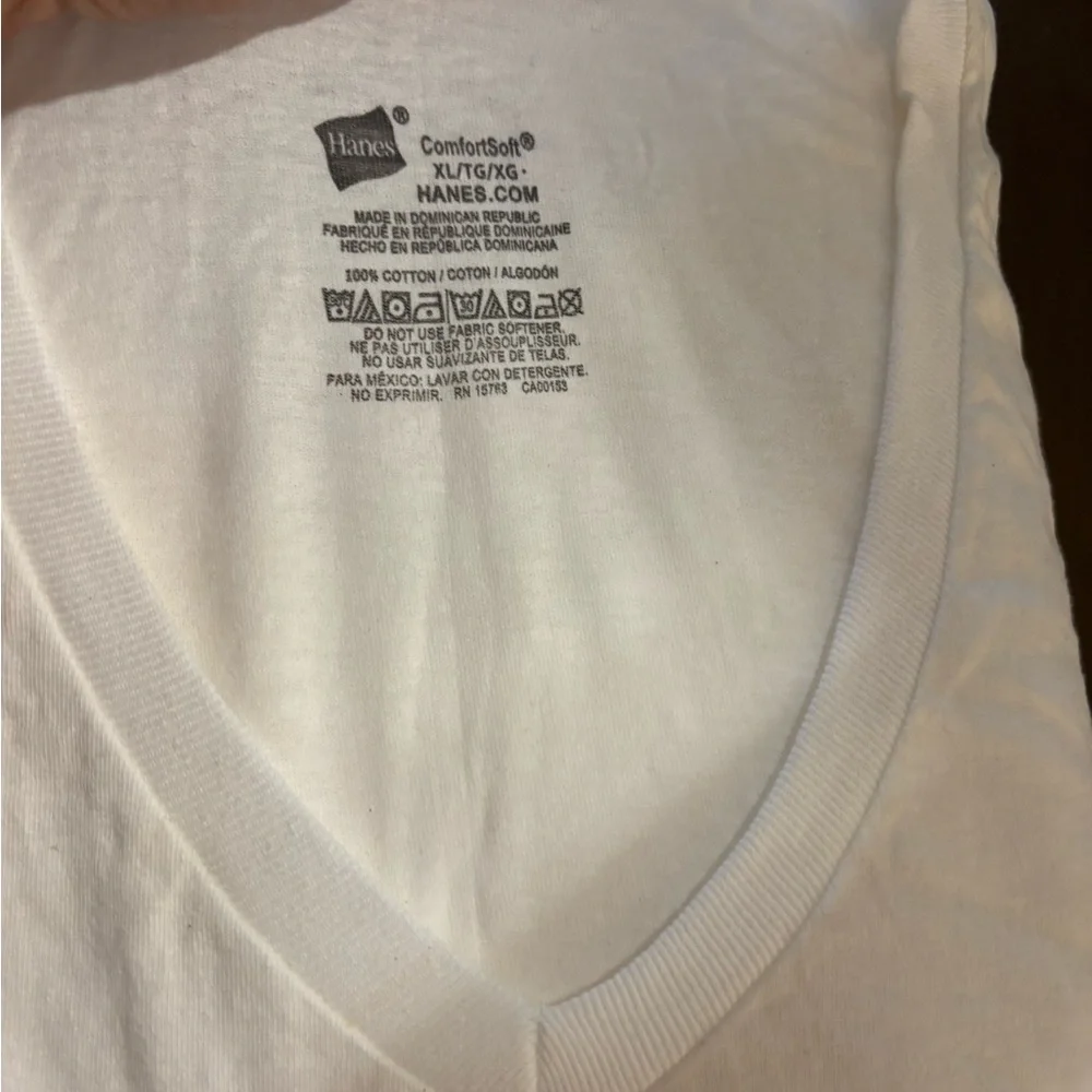 8 Hanes ComfortSoft V-Neck T-Shirt in White Sz XL New